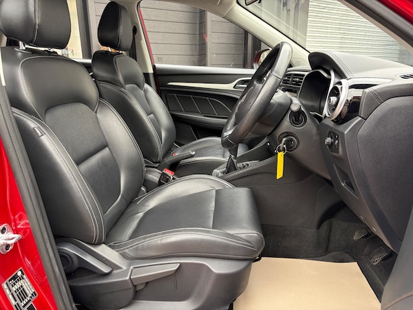 Used MG MG ZS 2018 for sale - 76240120: Photo 11