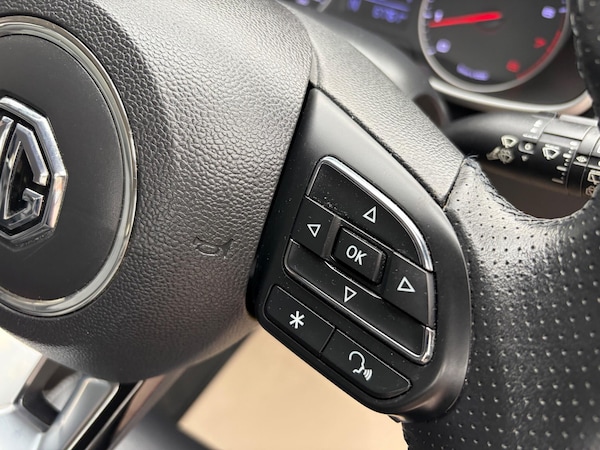 Used MG MG ZS 2018 for sale - 76240120: Photo 15