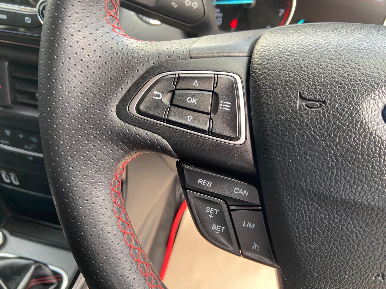 Used Ford Ecosport 2018 for sale - 76498546: Photo 21