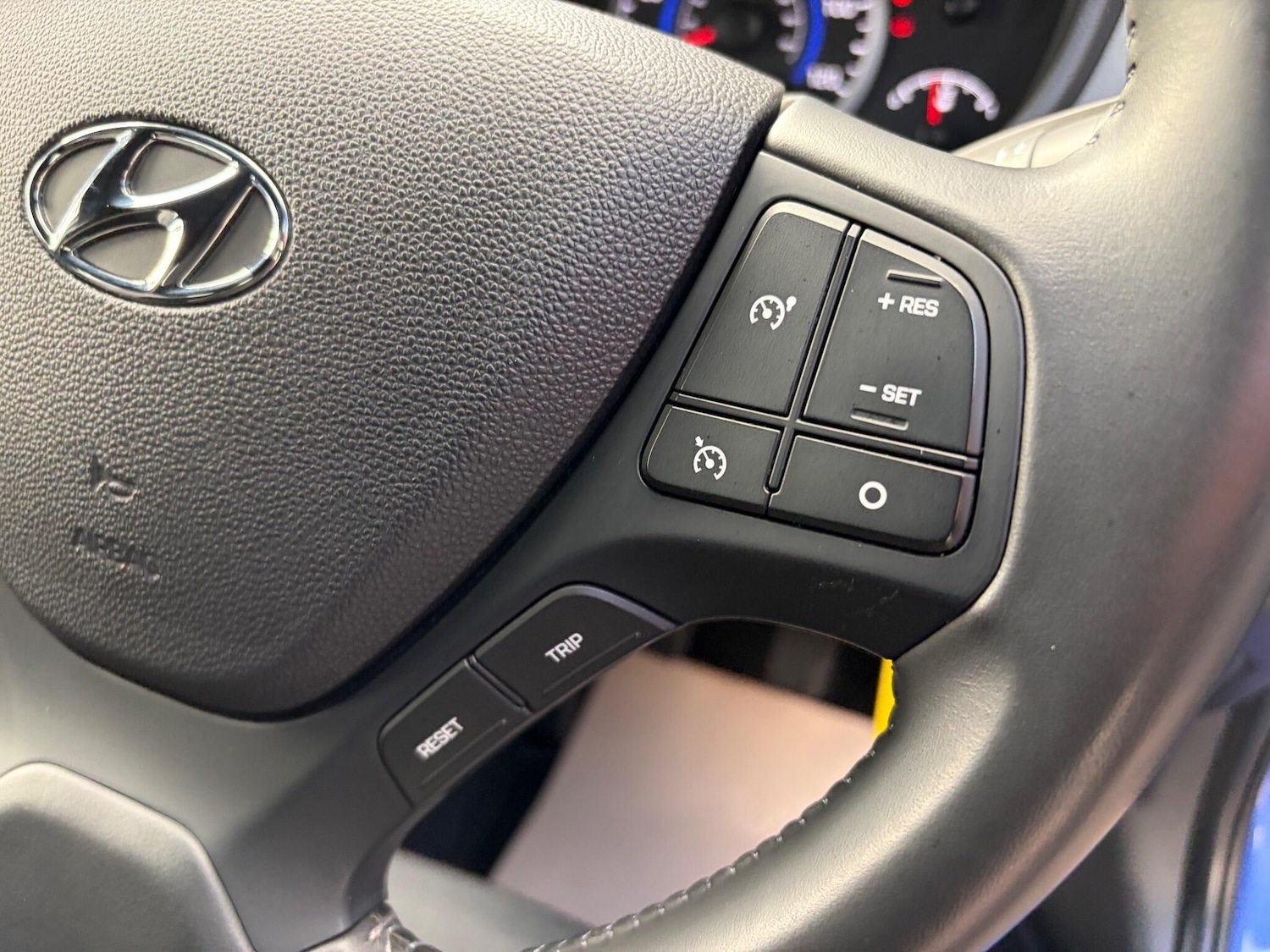 Used Hyundai i10 2019 for sale - 76572923: Photo 22