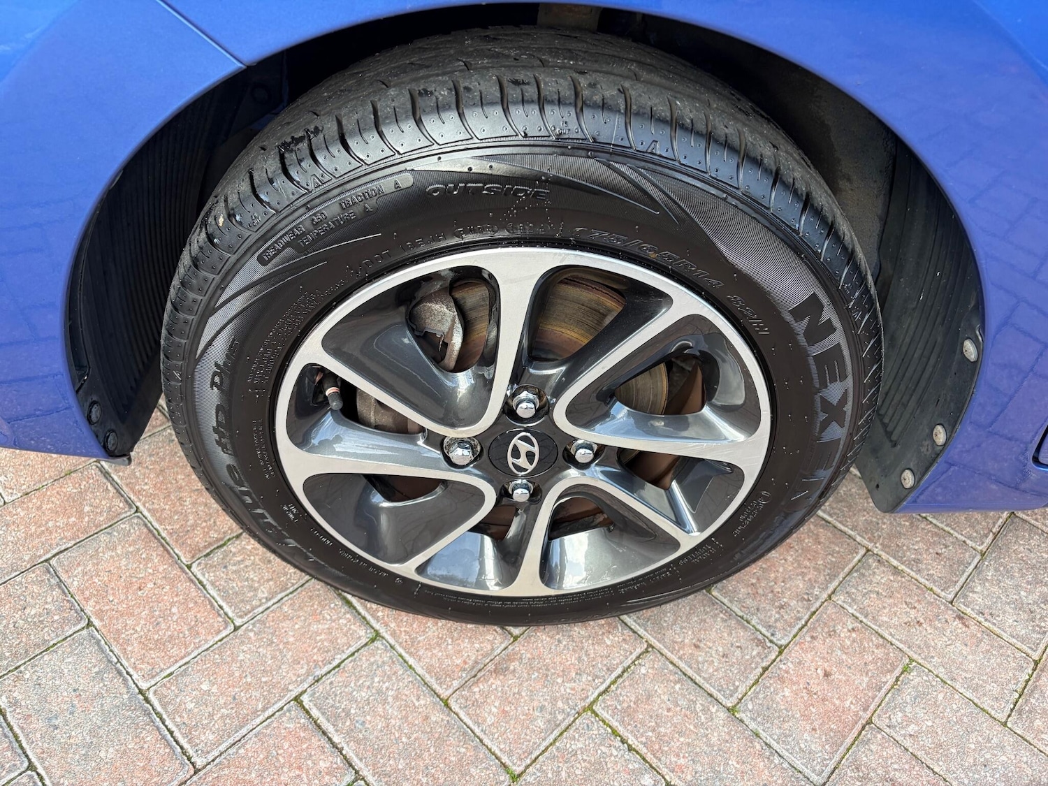 Used Hyundai i10 2019 for sale - 76572923: Photo 28