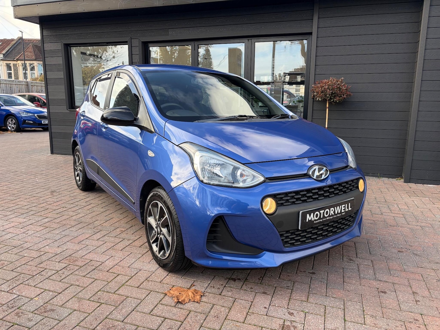 Used Hyundai i10 2019 for sale - 76572923: Photo 4