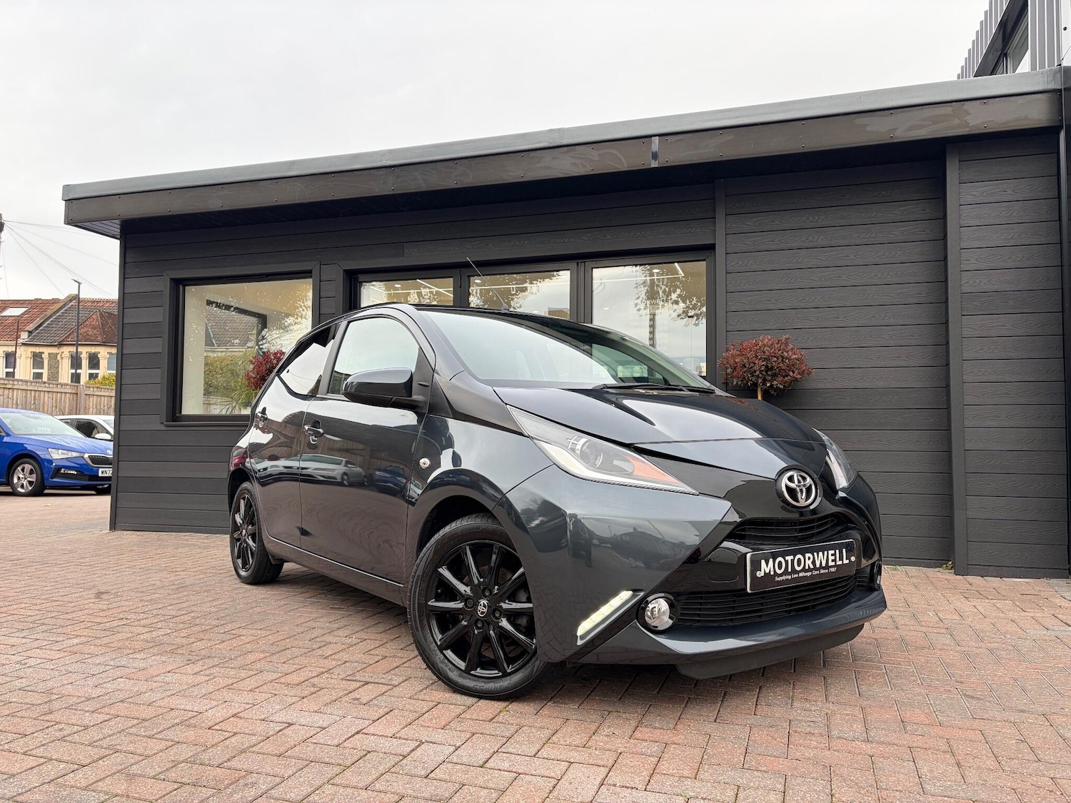 Used Toyota AYGO 2017 for sale - 76423076: Photo 1