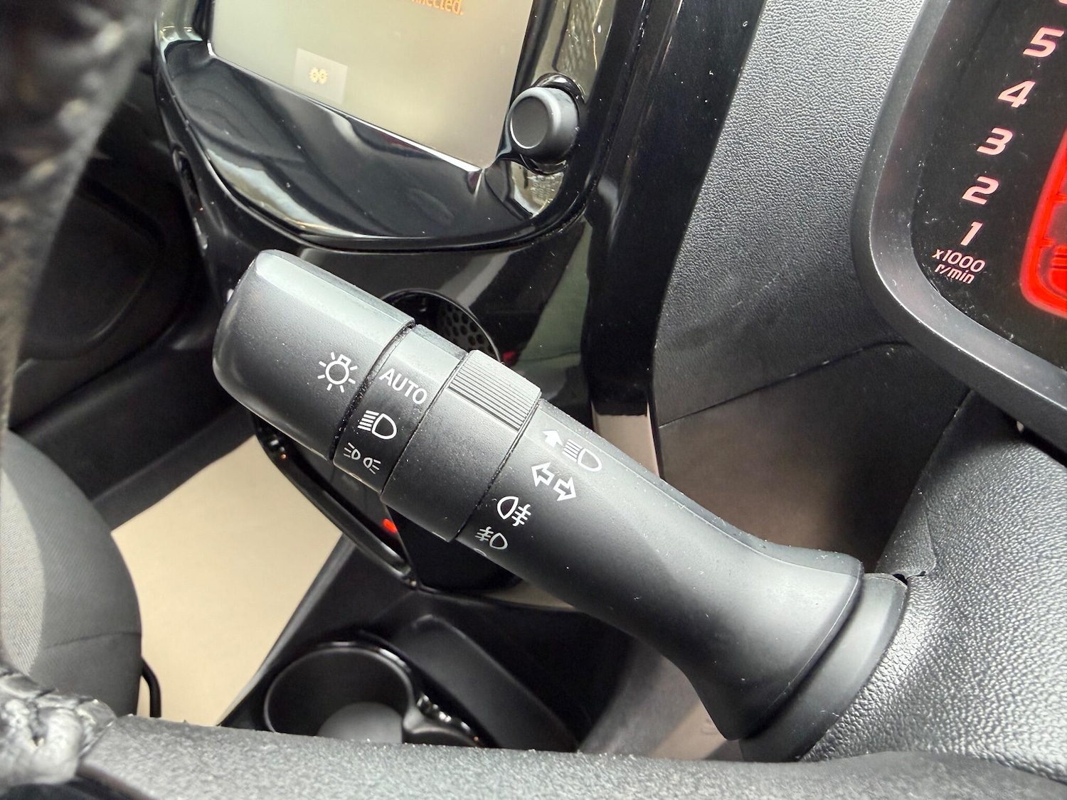 Used Toyota AYGO 2017 for sale - 76423076: Photo 22