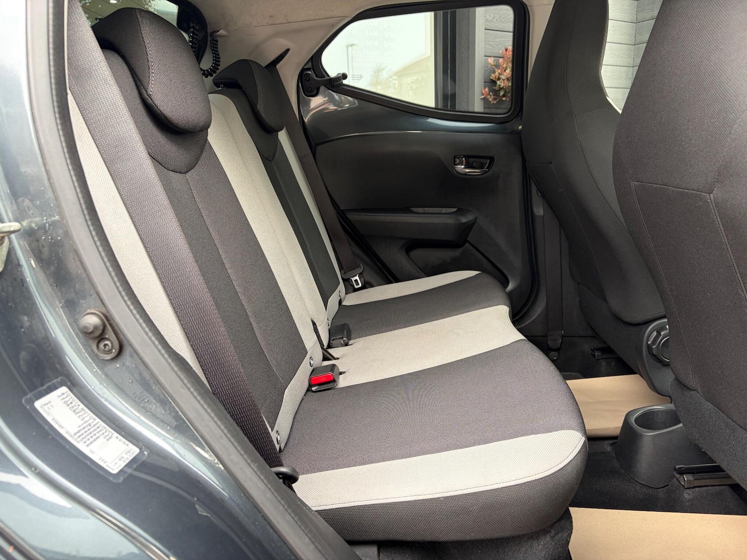 Used Toyota AYGO 2017 for sale - 76423076: Photo 30