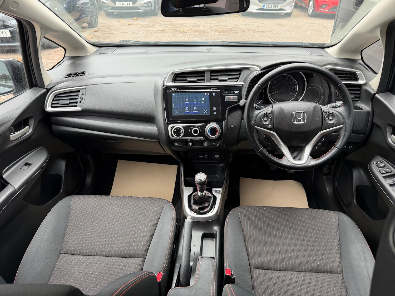 Used Honda Jazz 2019 for sale - 76456751: Photo 12