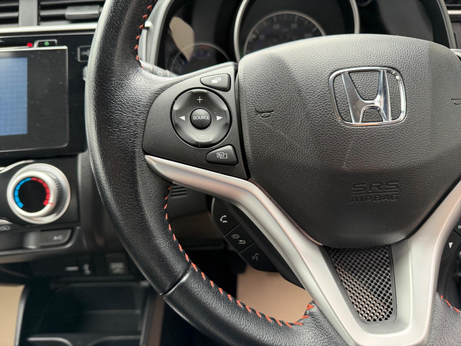 Used Honda Jazz 2019 for sale - 76456751: Photo 20