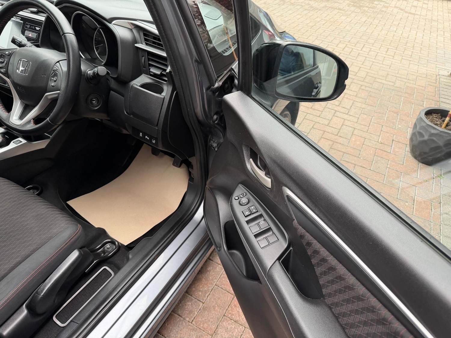 Used Honda Jazz 2019 for sale - 76456751: Photo 23