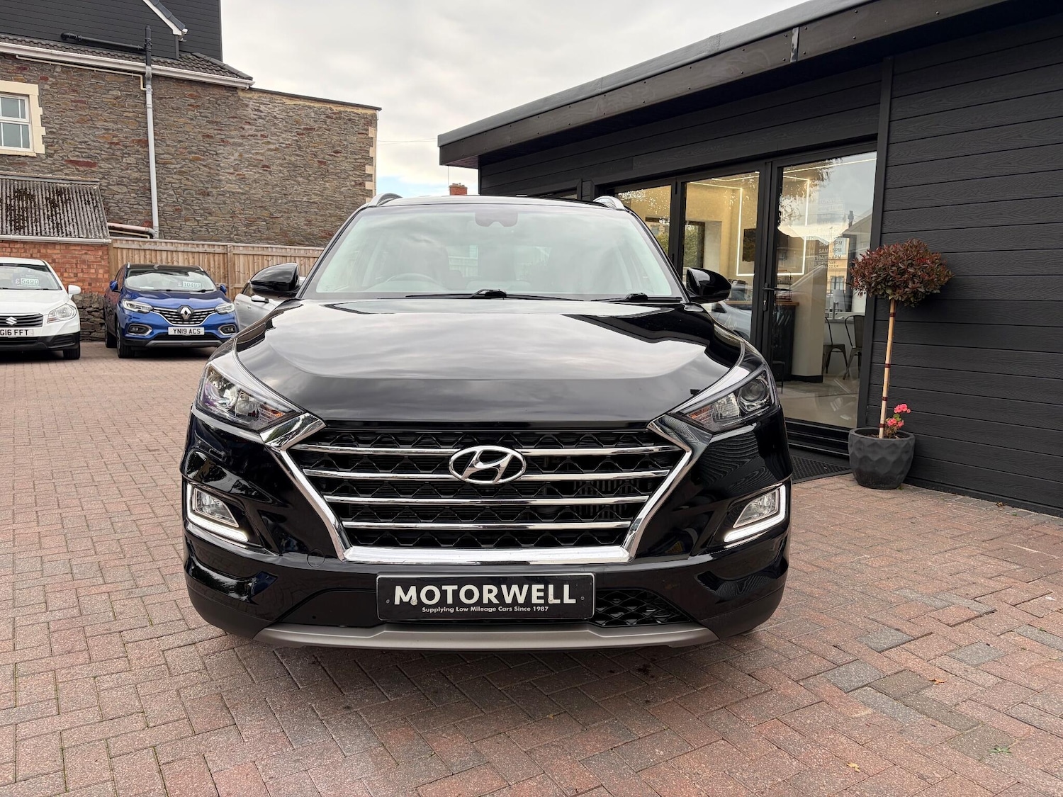 Used Hyundai TUCSON 2019 for sale - 76307491: Photo 2