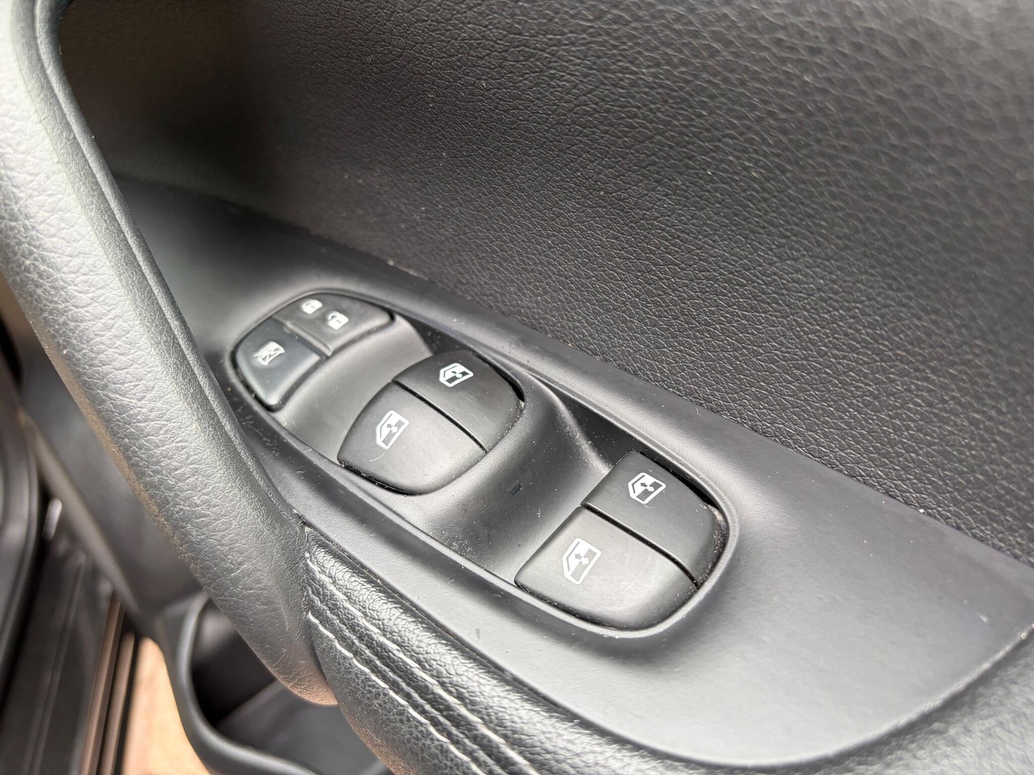 Used Nissan Qashqai for sale - 76200782: Photo 13
