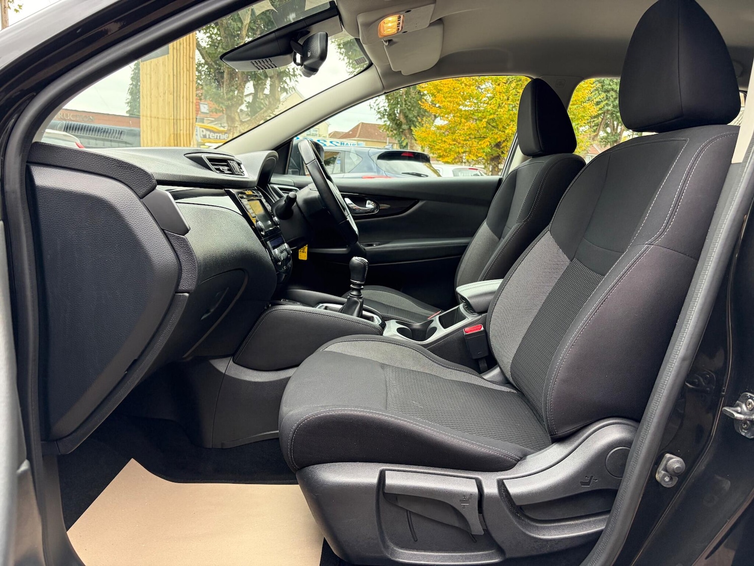 Used Nissan Qashqai for sale - 76200782: Photo 24