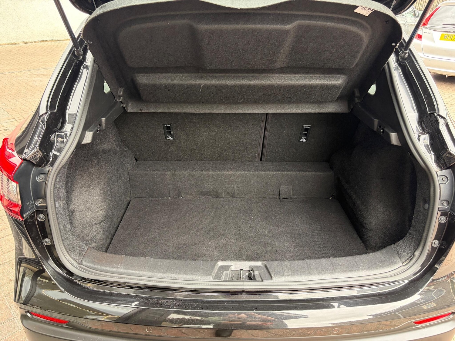 Used Nissan Qashqai for sale - 76200782: Photo 27