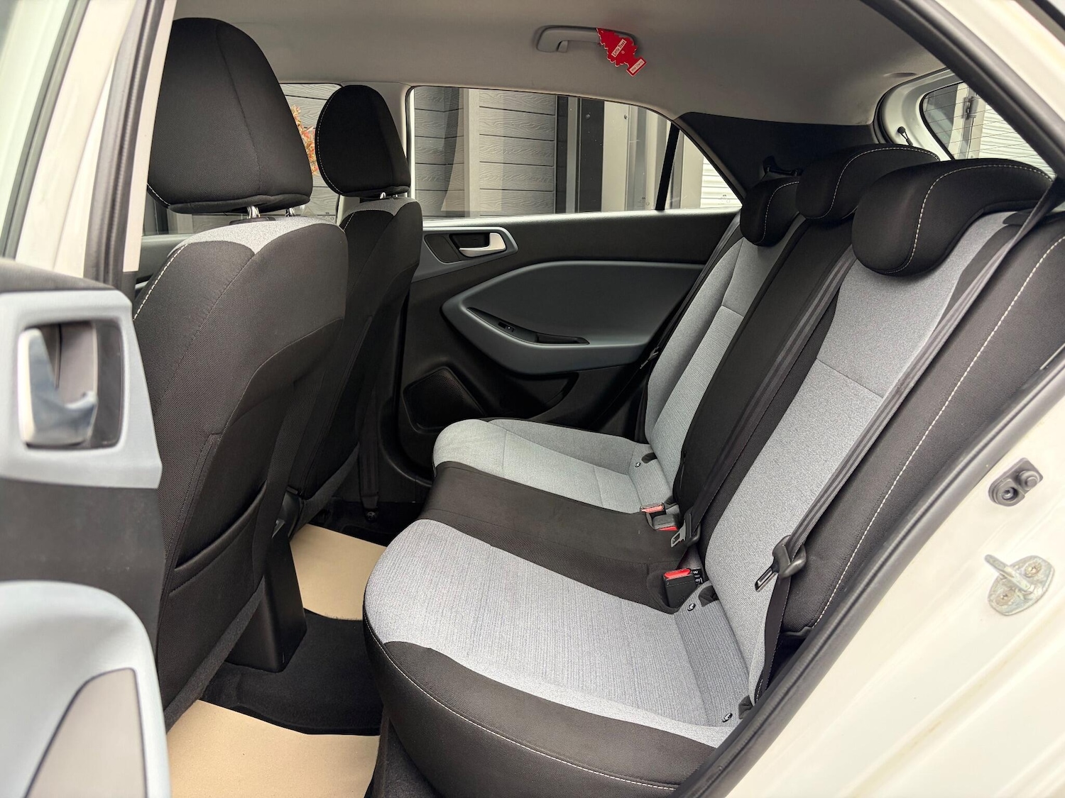 Used Hyundai i20 2016 for sale - 76348860: Photo 23