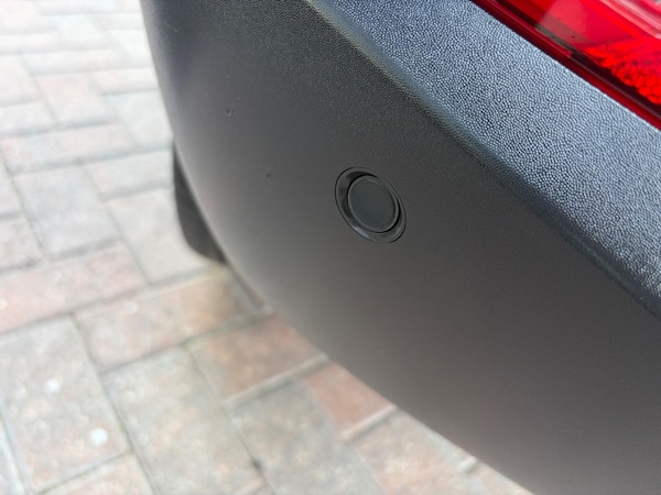 Used Kia Stonic 2018 for sale - 76175335: Photo 31