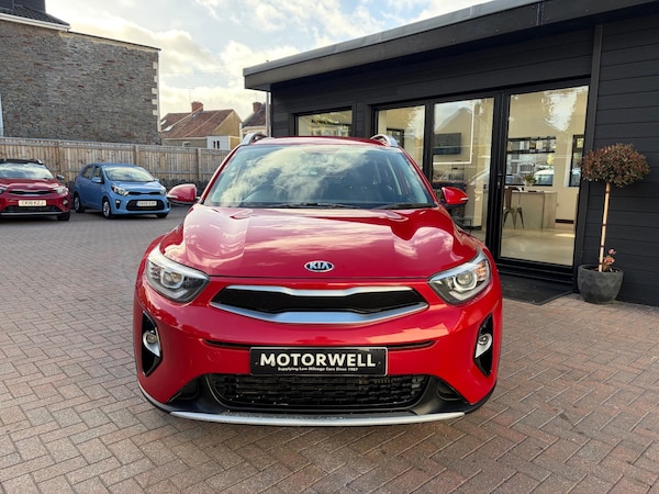 Used Kia Stonic 2018 for sale - 76175335: Photo 3