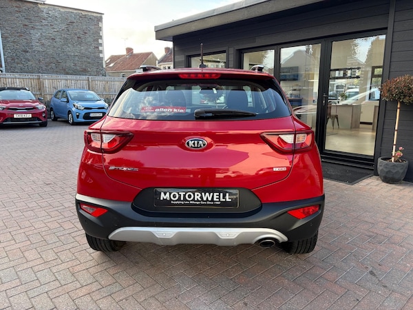 Used Kia Stonic 2018 for sale - 76175335: Photo 7