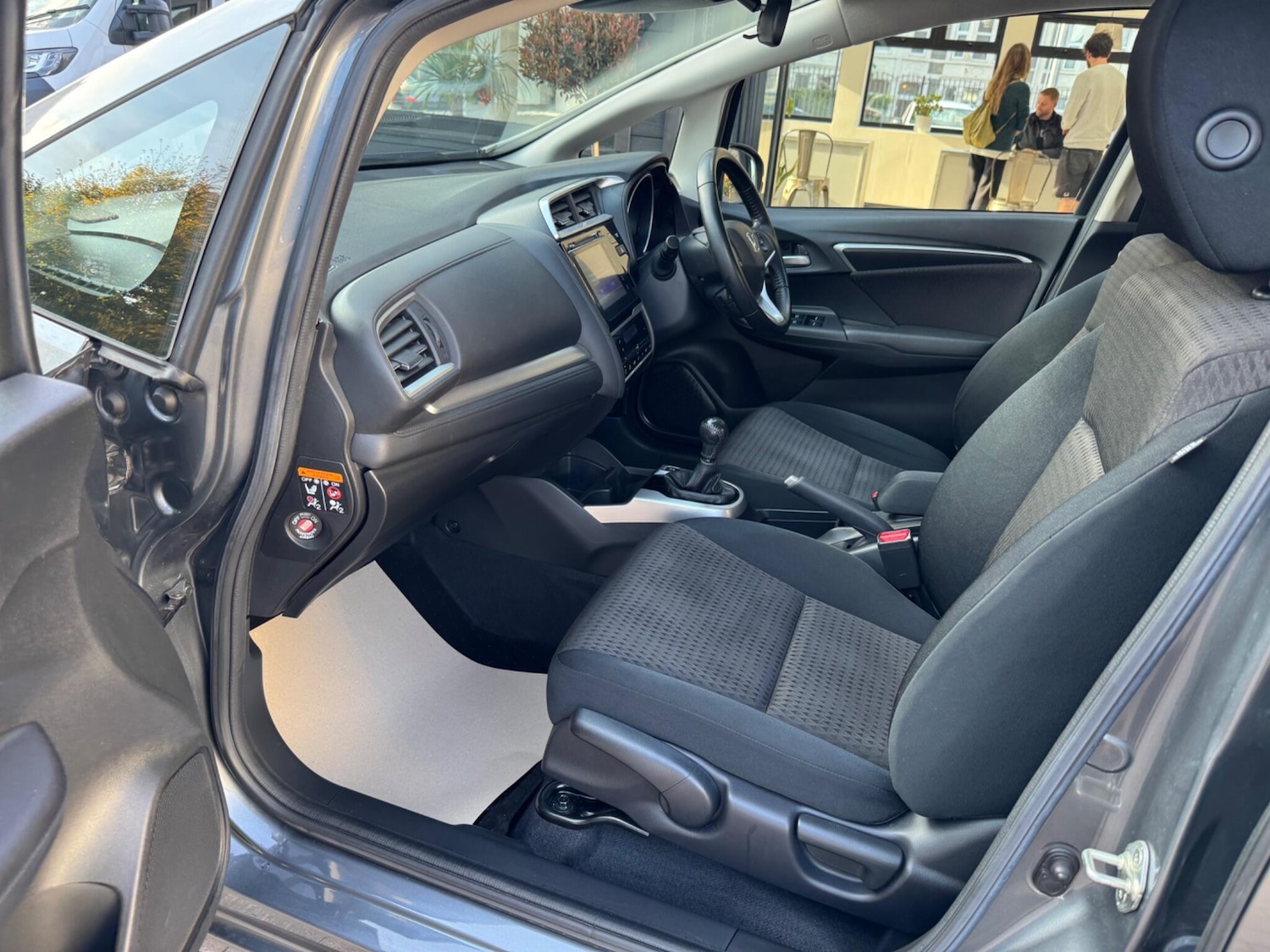Used Honda Jazz 2019 for sale - 76137417: Photo 11
