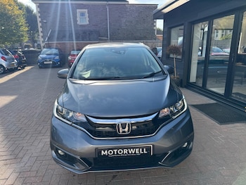 Used Honda Jazz 2019 for sale - 76137417: Photo 2