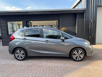Used Honda Jazz 2019 for sale - 76137417: Photo 4