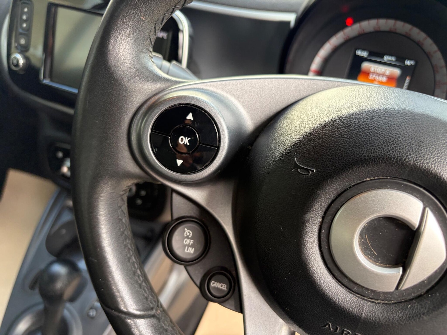 Used smart fortwo for sale - 76174713: Photo 14