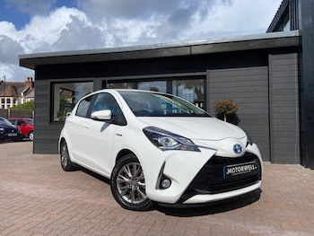 Used Toyota Yaris 2017 for sale - 75966032: Photo