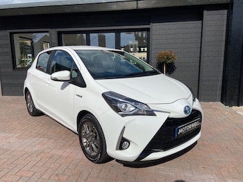 Used Toyota Yaris 2017 for sale - 75966032: Photo
