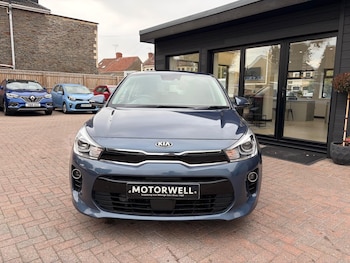 Used Kia Rio 2020 for sale - 76246560: Photo 2