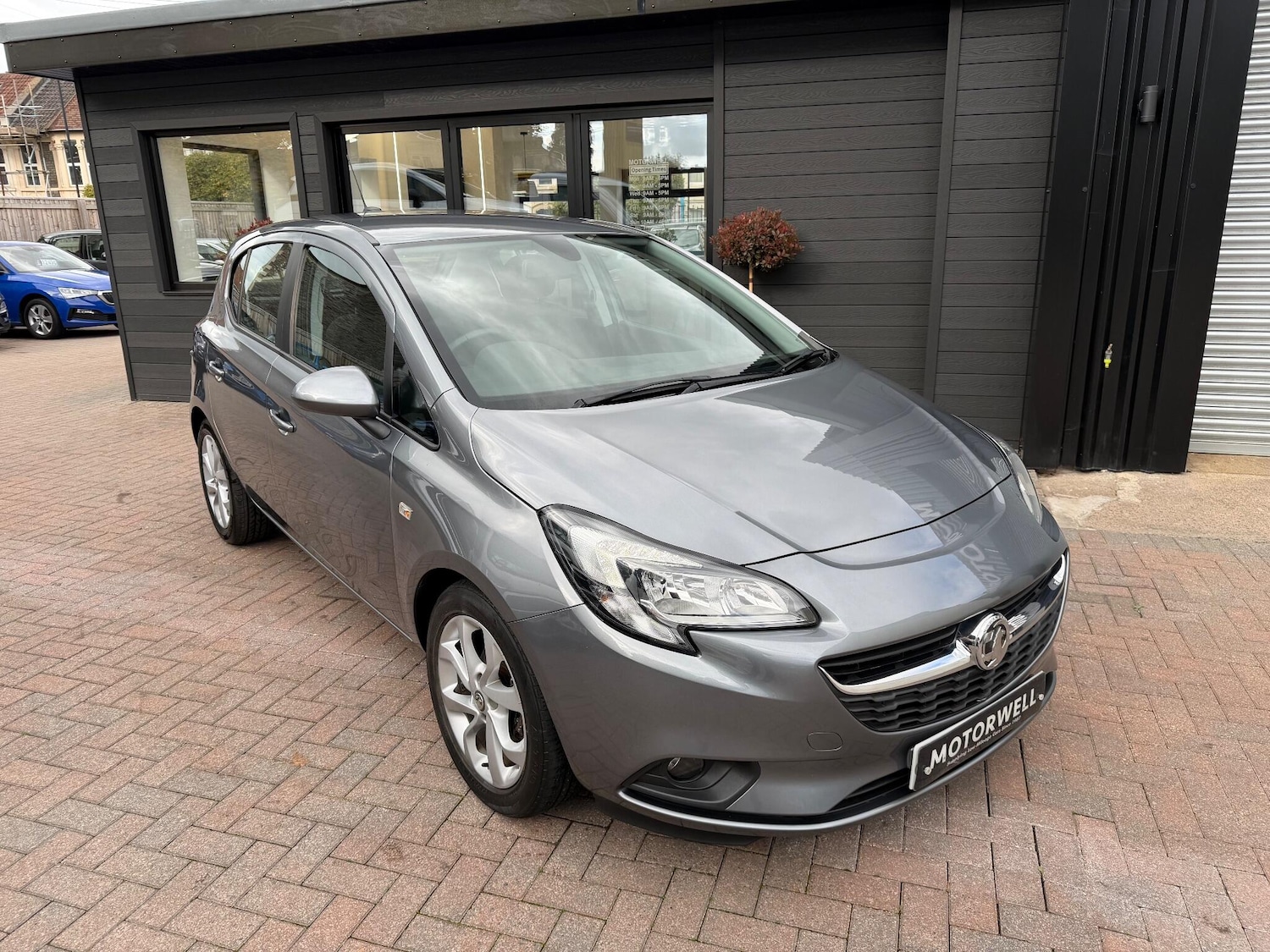 Used Vauxhall Corsa 2019 for sale - 76348974: Photo 2