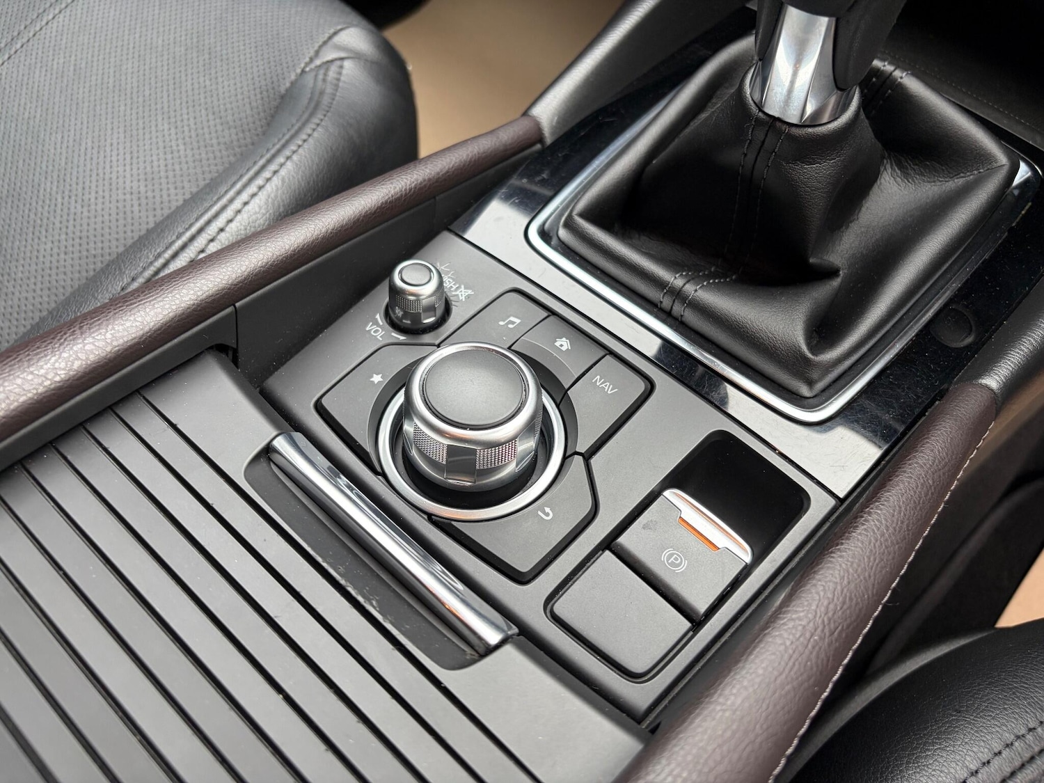 Used Mazda Mazda3 2017 for sale - 76522484: Photo 22