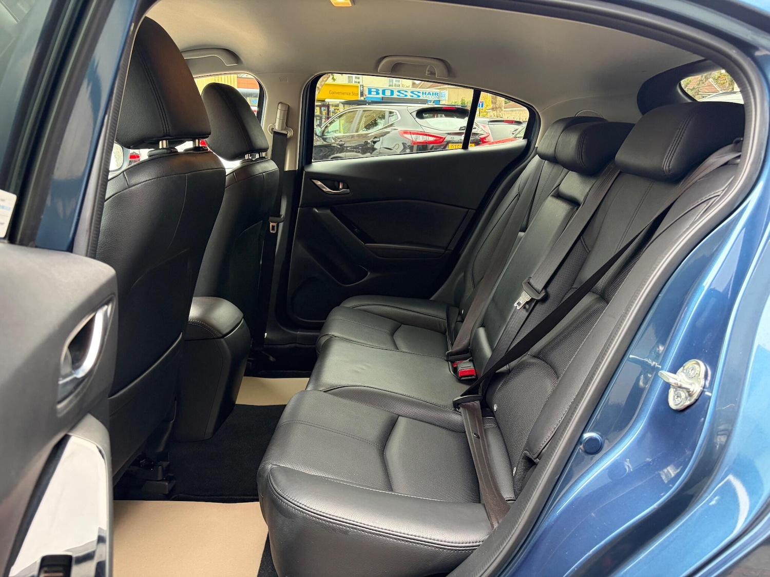 Used Mazda Mazda3 2017 for sale - 76522484: Photo 33