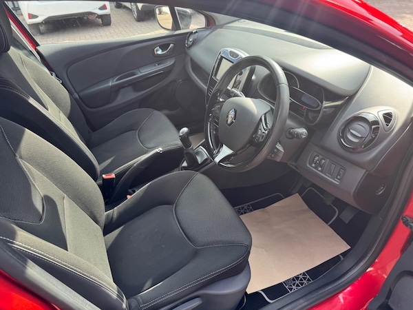 Used Renault Clio 2016 for sale - 76137834: Photo 10