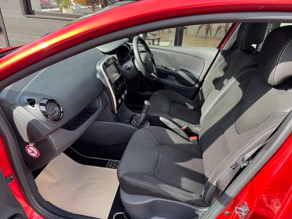 Used Renault Clio 2016 for sale - 76137834: Photo 12