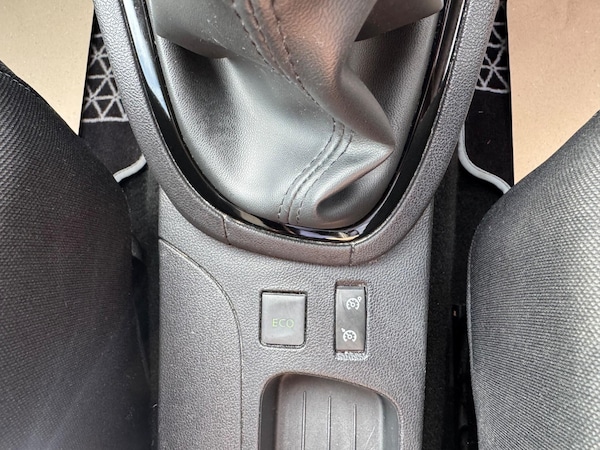 Used Renault Clio 2016 for sale - 76137834: Photo 17