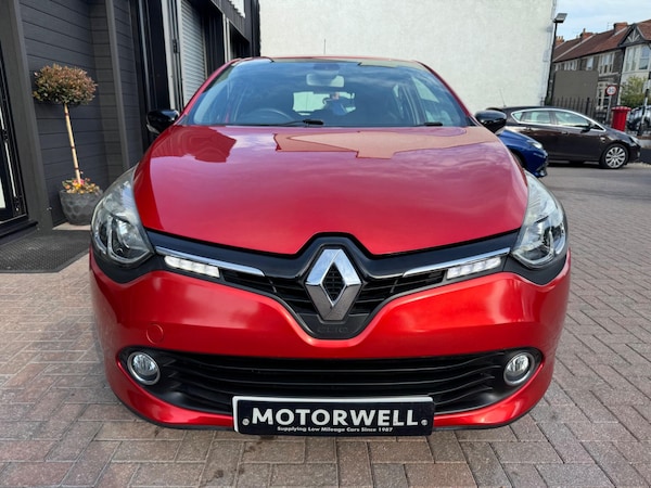 Used Renault Clio 2016 for sale - 76137834: Photo 2