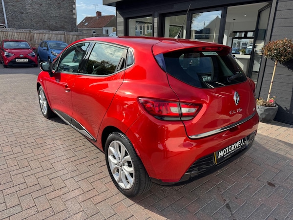 Used Renault Clio 2016 for sale - 76137834: Photo 8