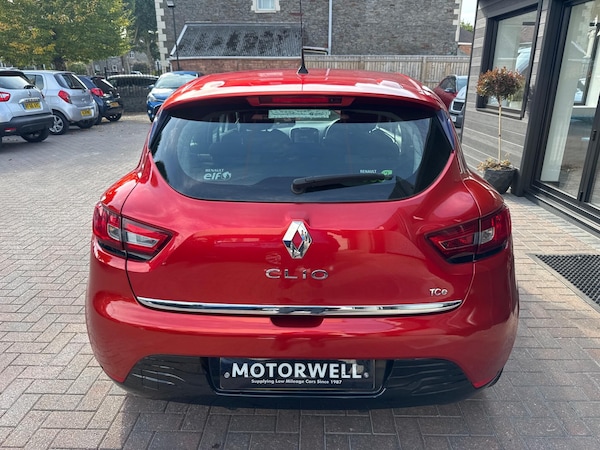Used Renault Clio 2016 for sale - 76137834: Photo 9