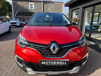 Used Renault Captur 2018 for sale - 76072414: Photo
