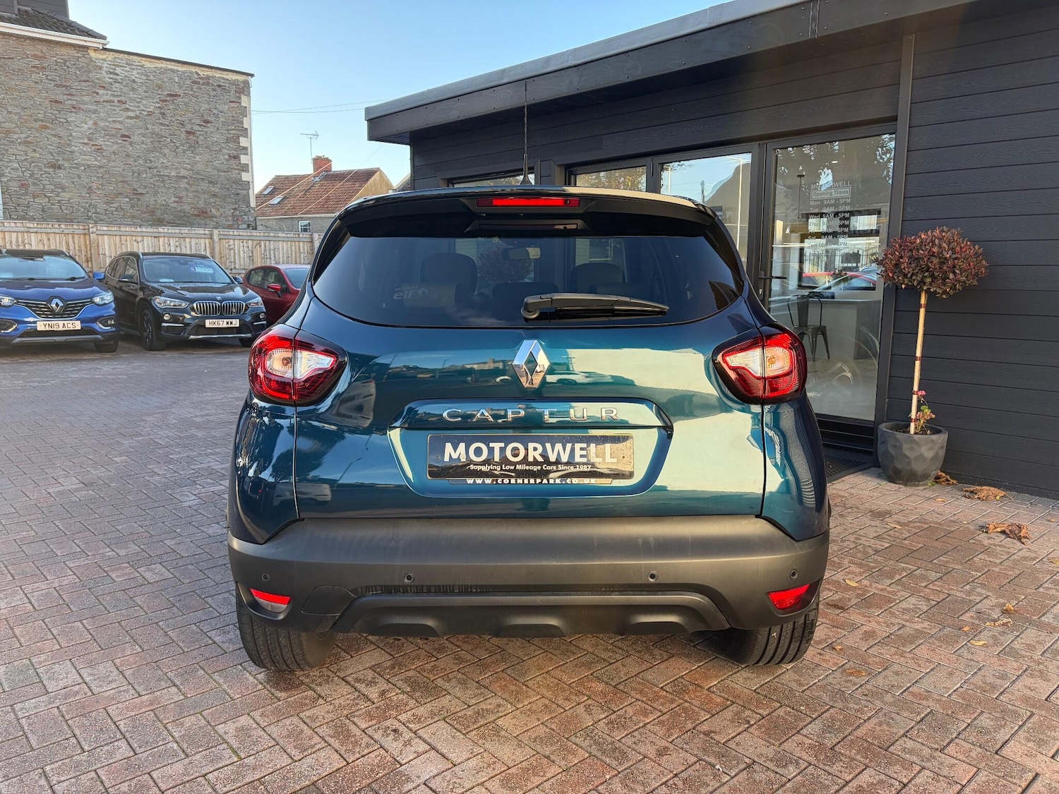 Used Renault Captur 2019 for sale - 76377919: Photo 7