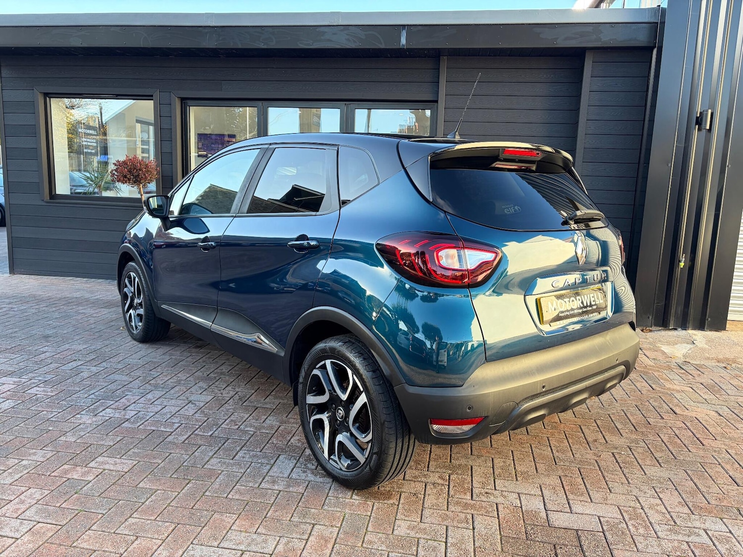 Used Renault Captur 2019 for sale - 76377919: Photo 8