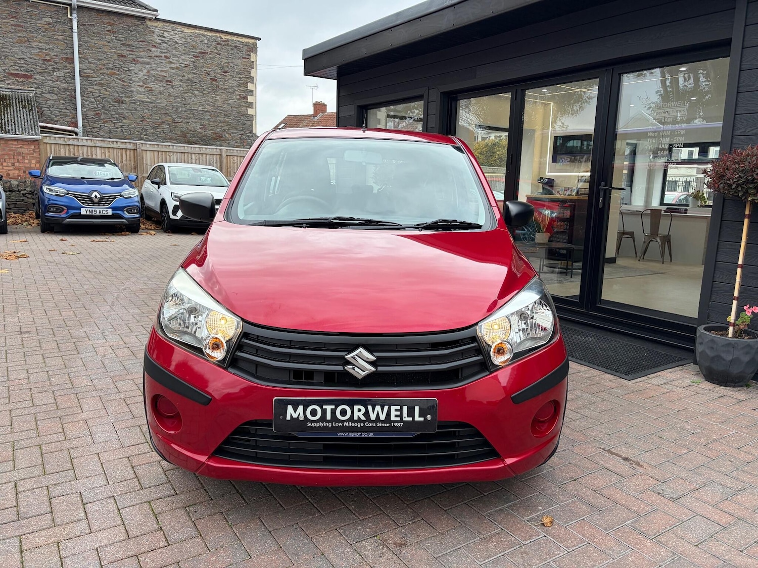 Used Suzuki Celerio 2016 for sale - 76521872: Photo 2