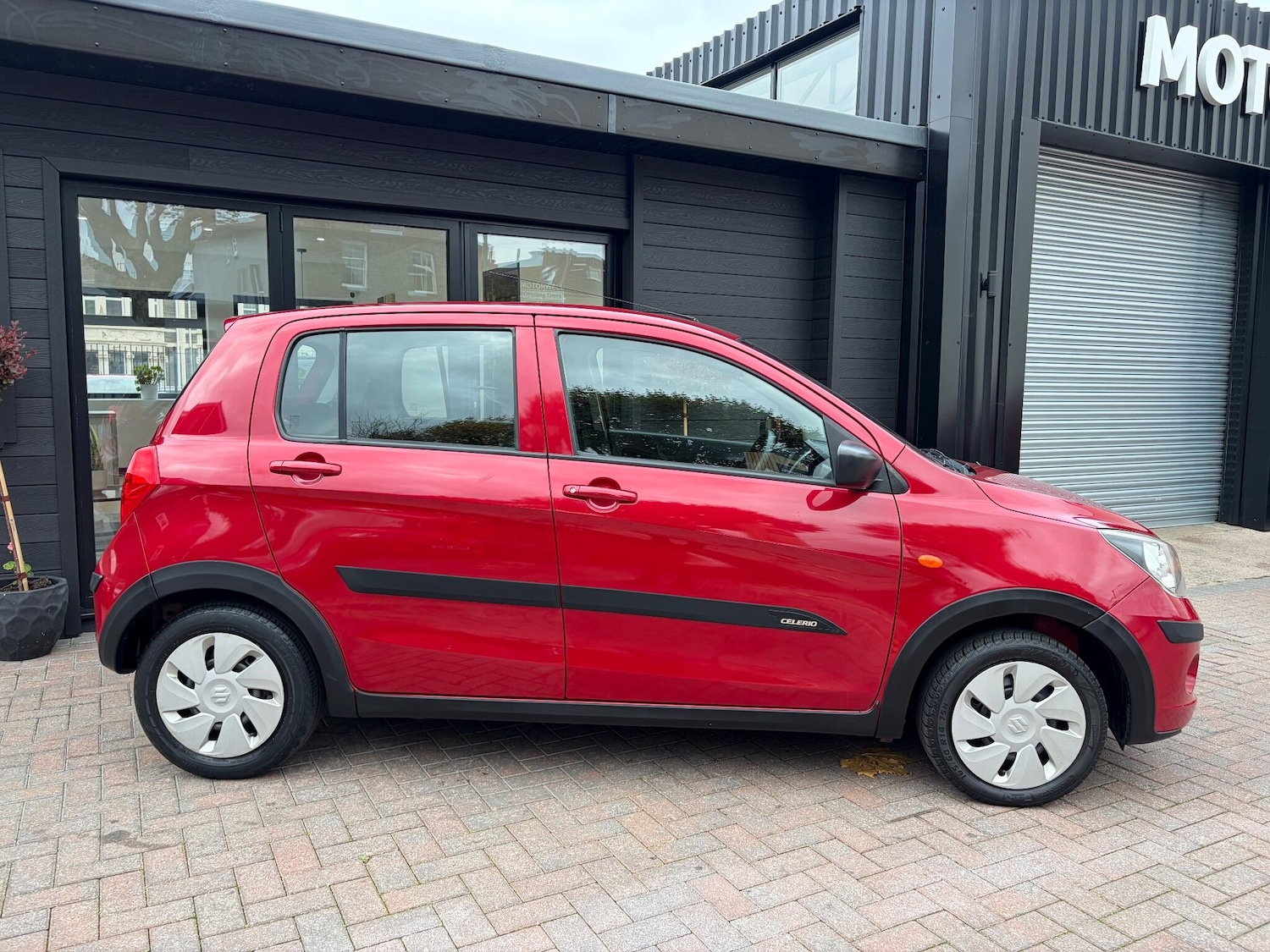 Used Suzuki Celerio 2016 for sale - 76521872: Photo 5