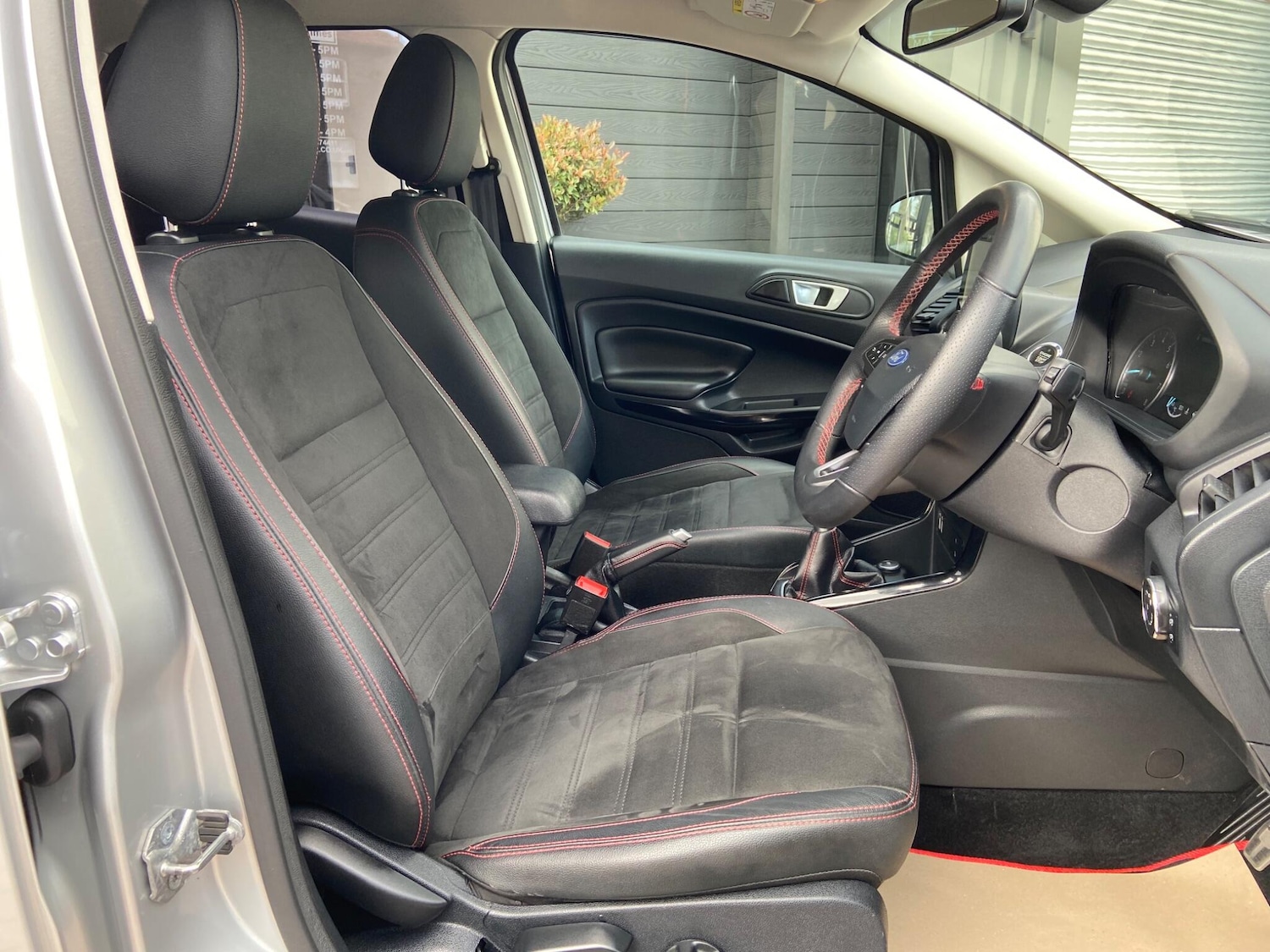 Used Ford Ecosport 2018 for sale - 76591935: Photo 24