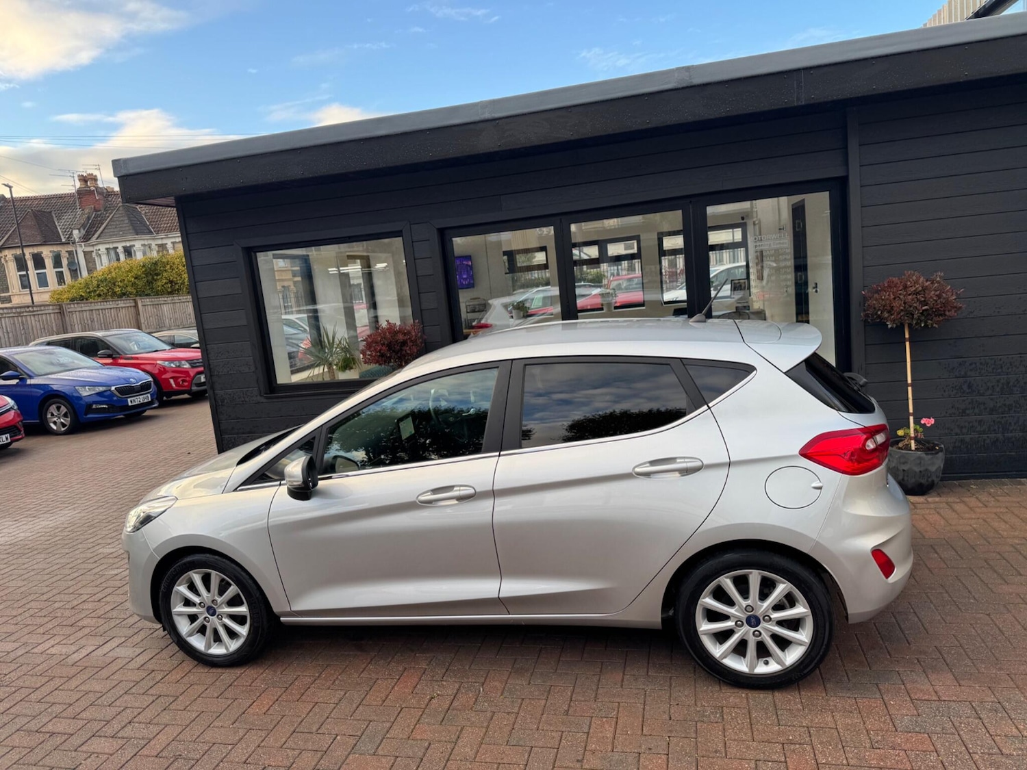Used Ford Fiesta 2018 for sale - 76440802: Photo 7