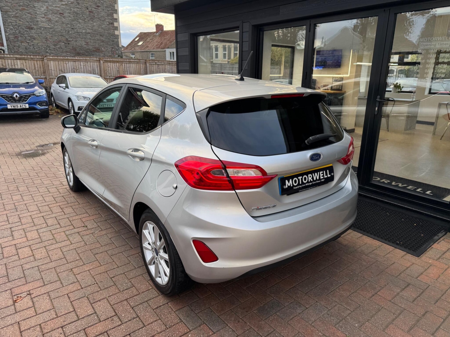 Used Ford Fiesta 2018 for sale - 76440802: Photo 8