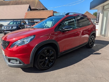Used Peugeot 2008 2017 for sale - 76008201: Photo