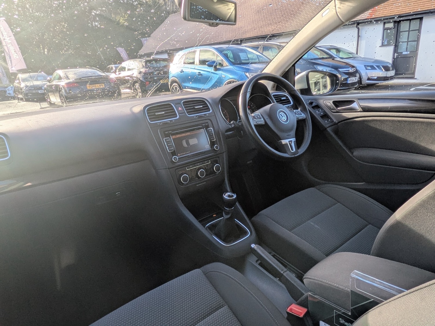 Used Volkswagen Golf 2011 for sale - 76684146: Photo 9