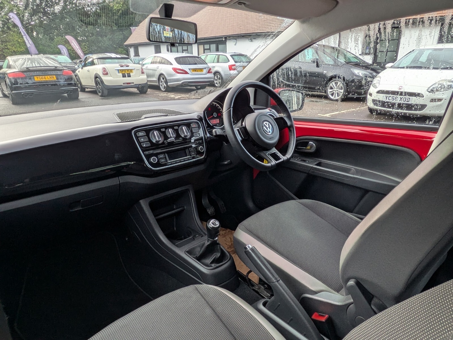 Used Volkswagen up! 2012 for sale - 76738311: Photo 10