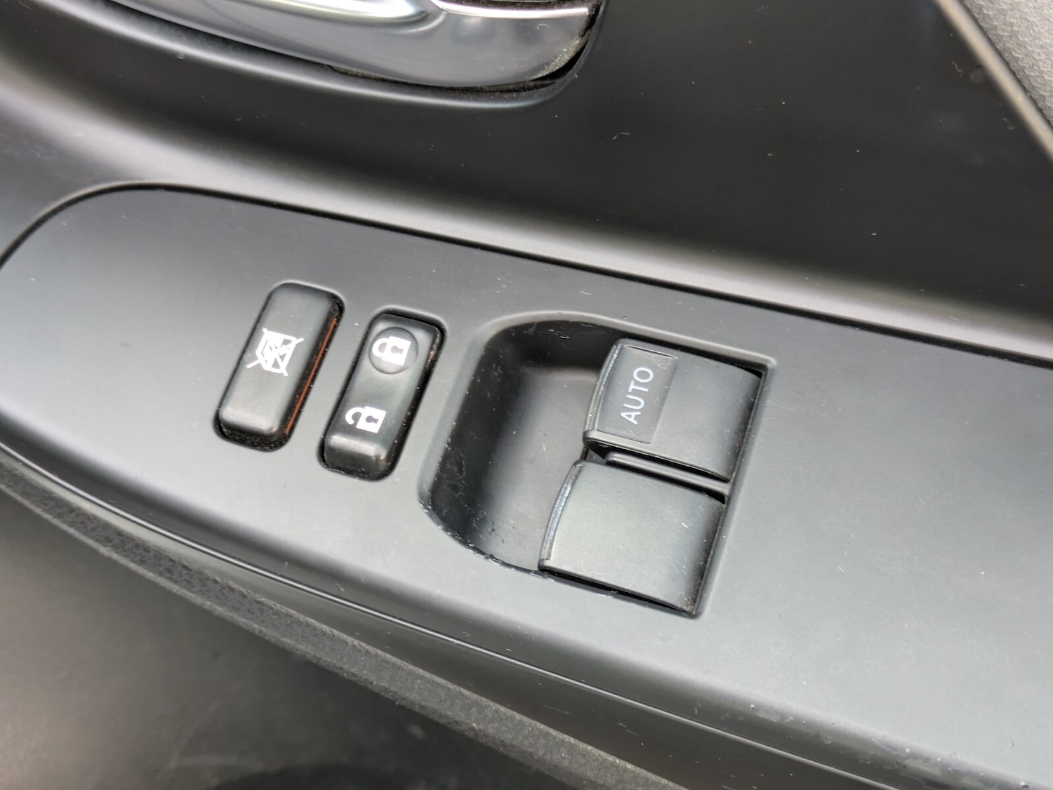 Used Toyota Yaris 2014 for sale - 76544496: Photo 29