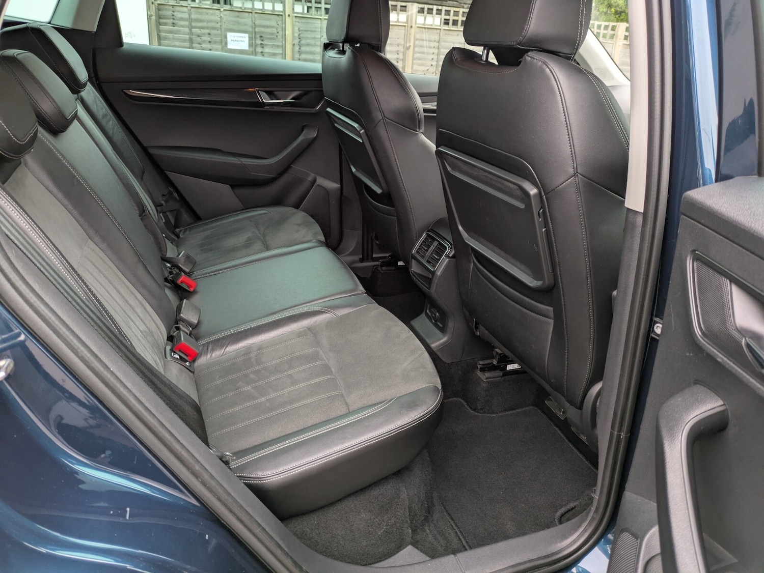 Used Skoda Karoq 2018 for sale - 76971234: Photo 17