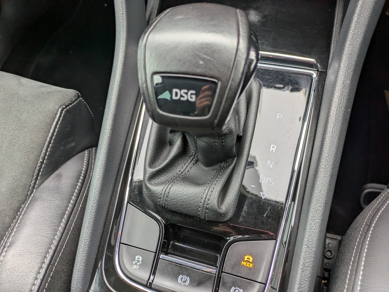 Used Skoda Karoq 2018 for sale - 76971234: Photo 33